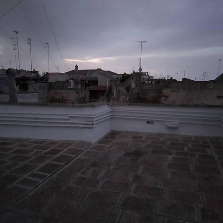 Appartamento In Pieno Centro A ليتشي المظهر الخارجي الصورة